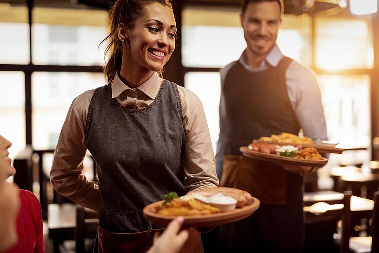 RESTAURANTE SOLICITA PERSONAL EN DISTINTAS AREAS | con/sin experiencia
