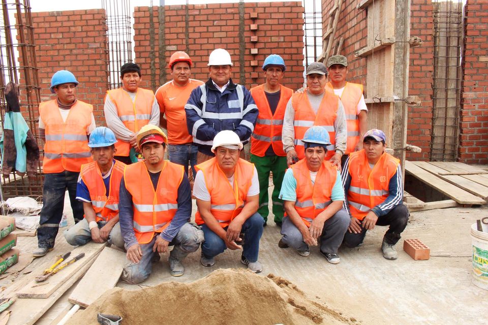 Construccion de obras requieres albañiles y ayudantes + de 148 plazas| postula